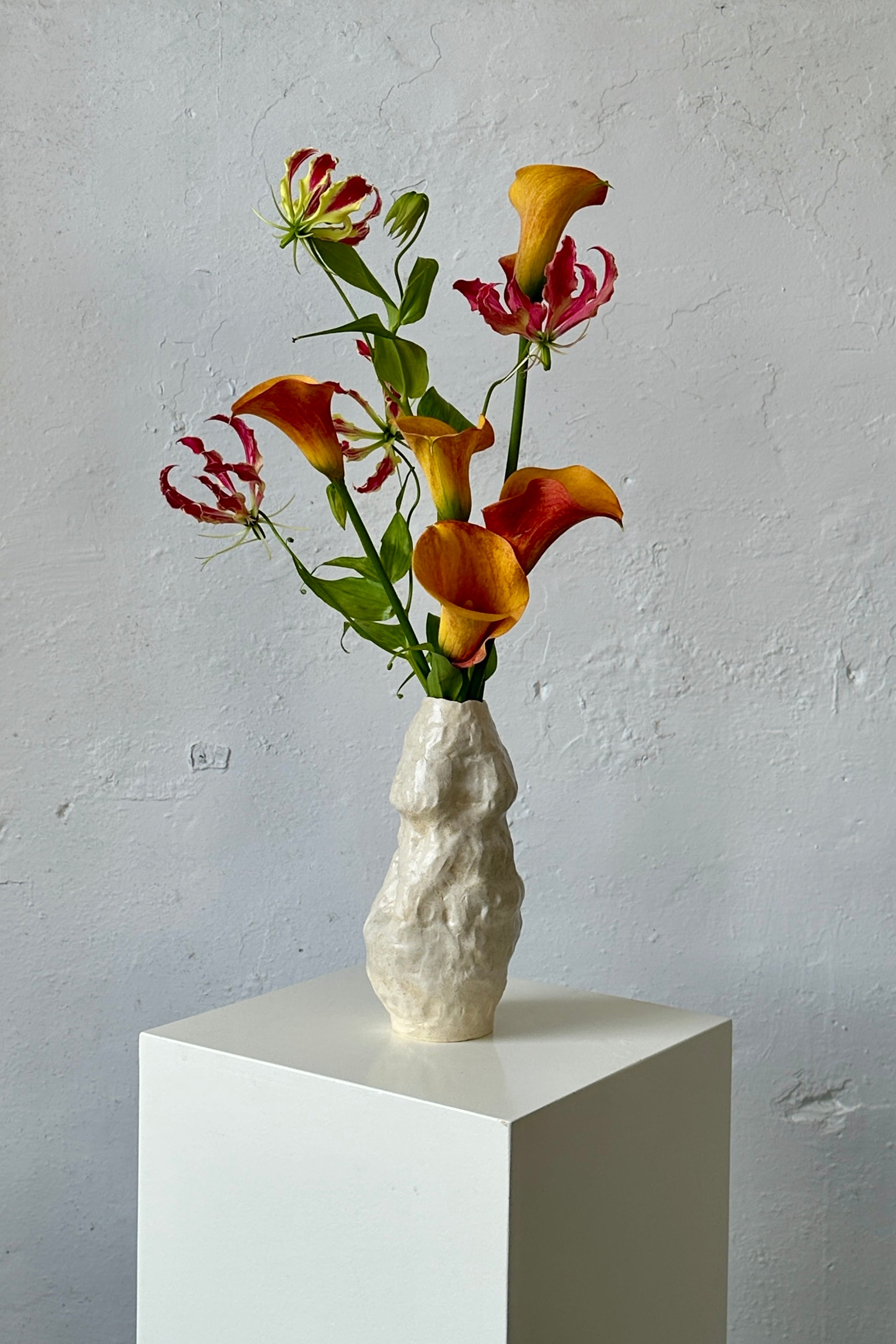 Yeram x Isadia Bloom Vase