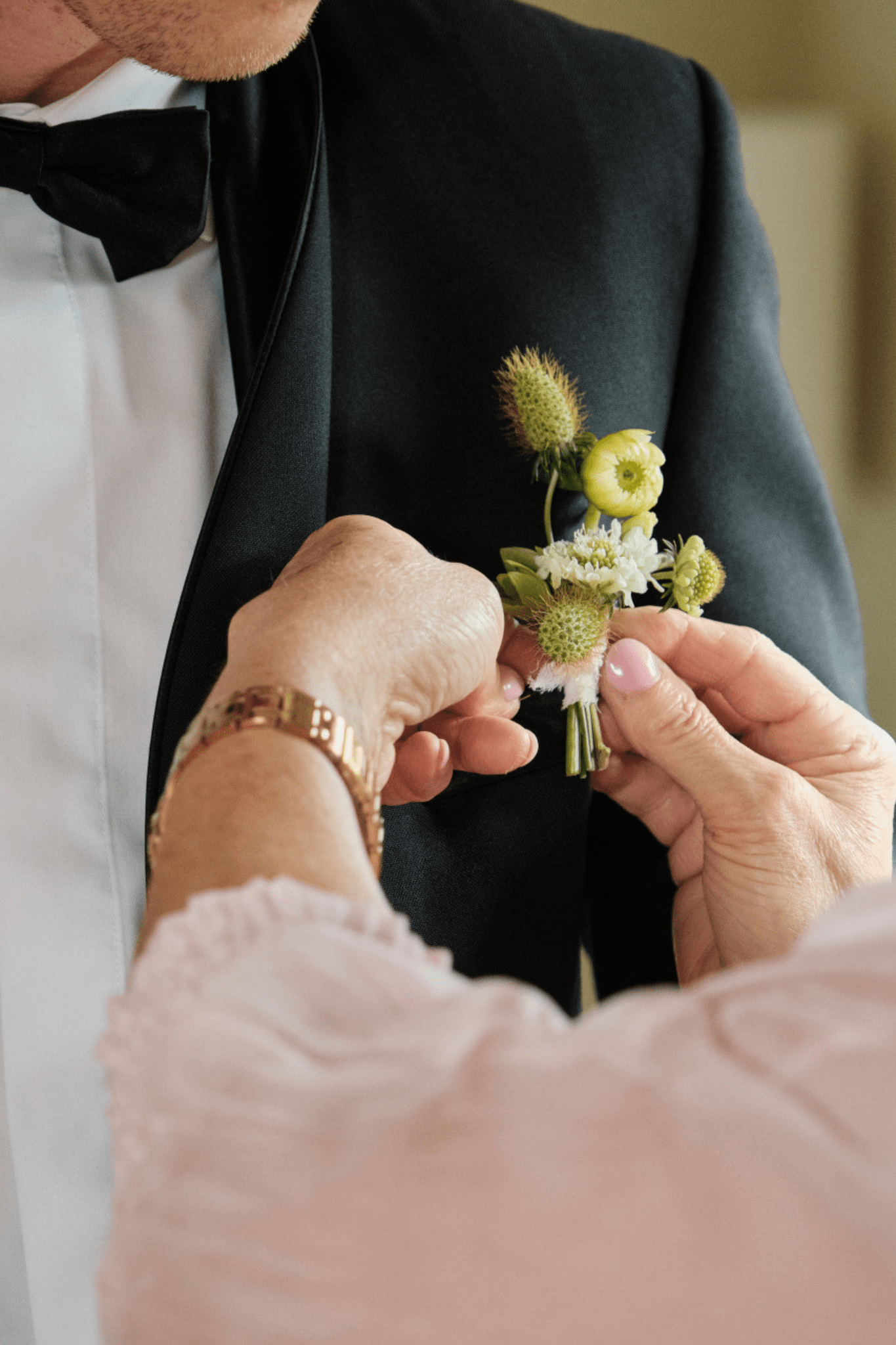 Elopement Florals - Isadia